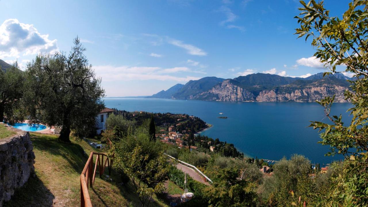Hotel Bellavista Малчезине Екстериор снимка